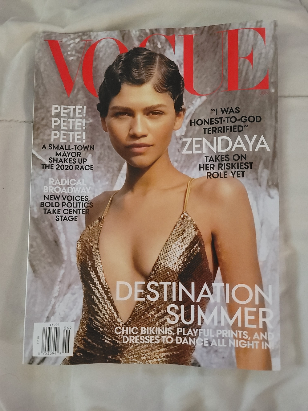 US VOGUE  June 2019  Zendaya Cover Pete Buttigieg Feature Excellent Like New